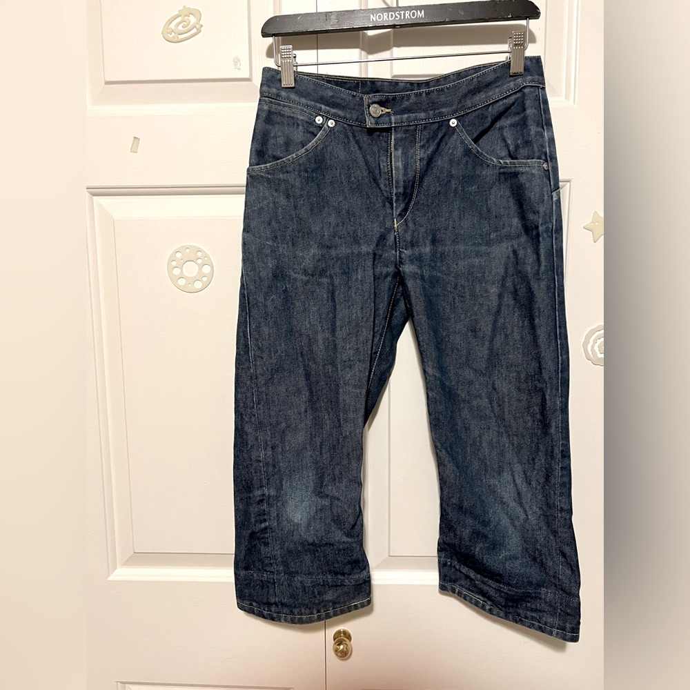 Vintage Levi’s shaping denim cropped jeans